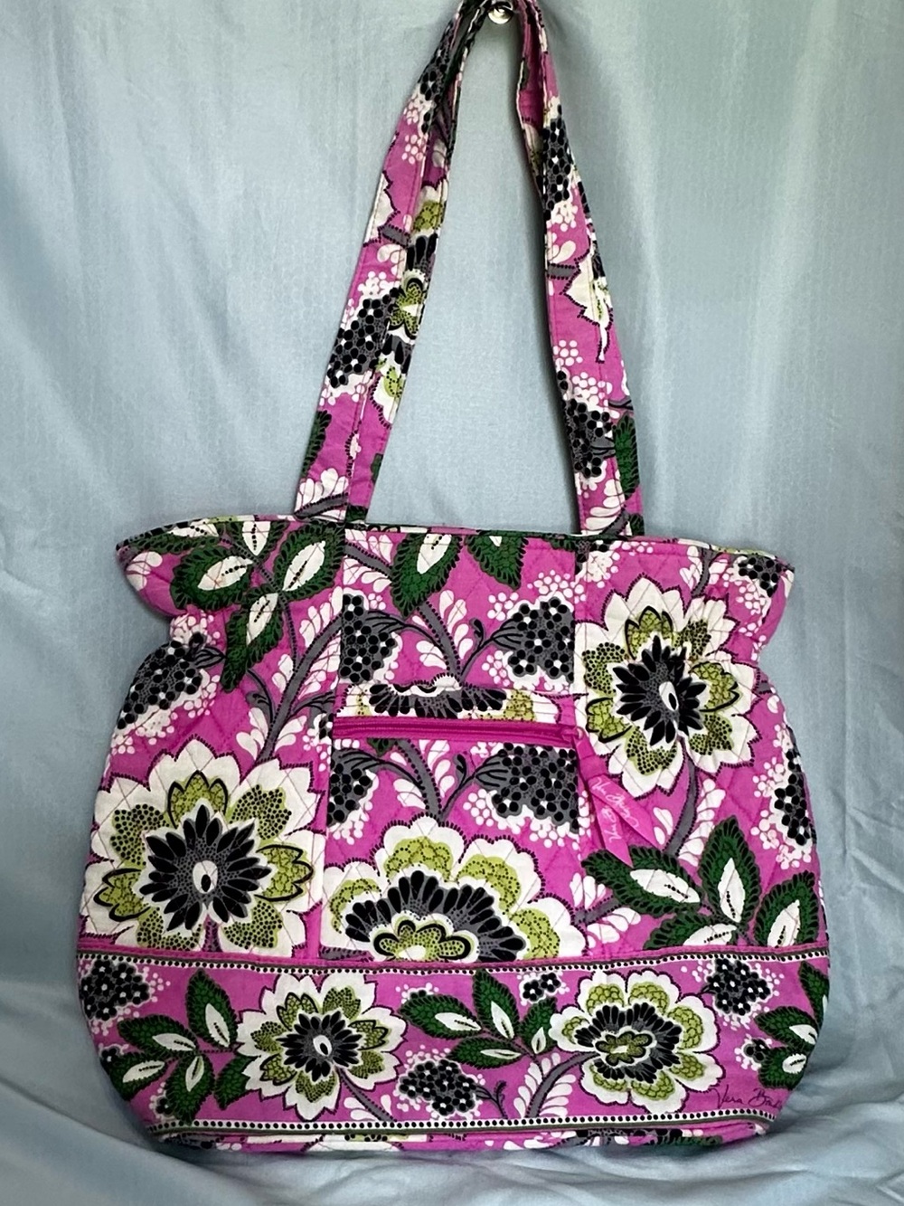 Vera Bradley Laura Tote with pink Priscilla print